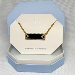 Bomb Party A Songbird’s Perch NK11999